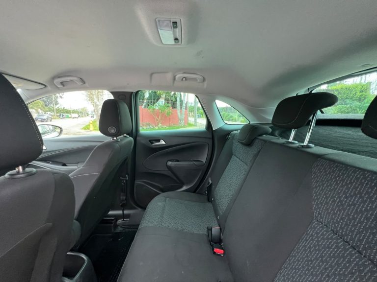 Opel Crossland — foto 10 de 21
