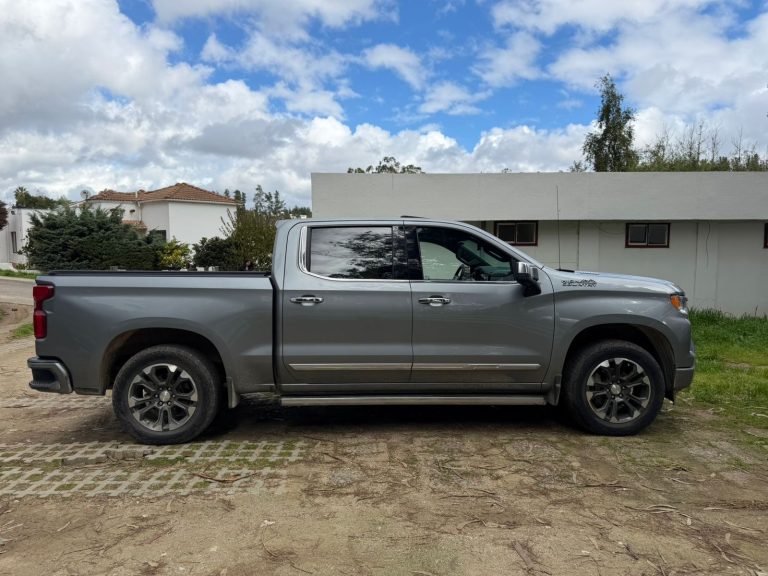 Chevrolet Silverado — foto 5 de 17