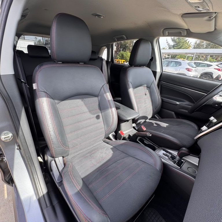 Mitsubishi Asx — foto 9 de 19