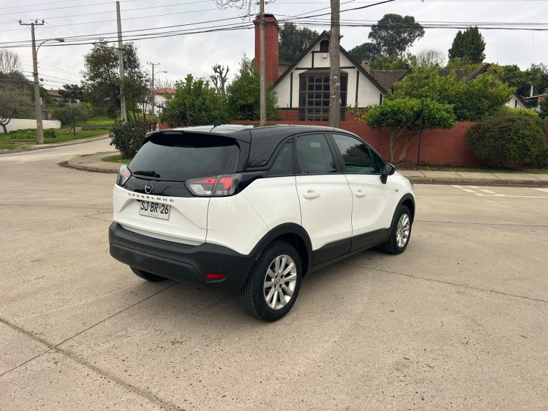 Opel Crossland — foto 7 de 21