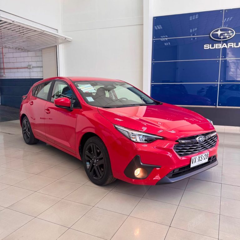 Subaru Impreza — foto 2 de 19