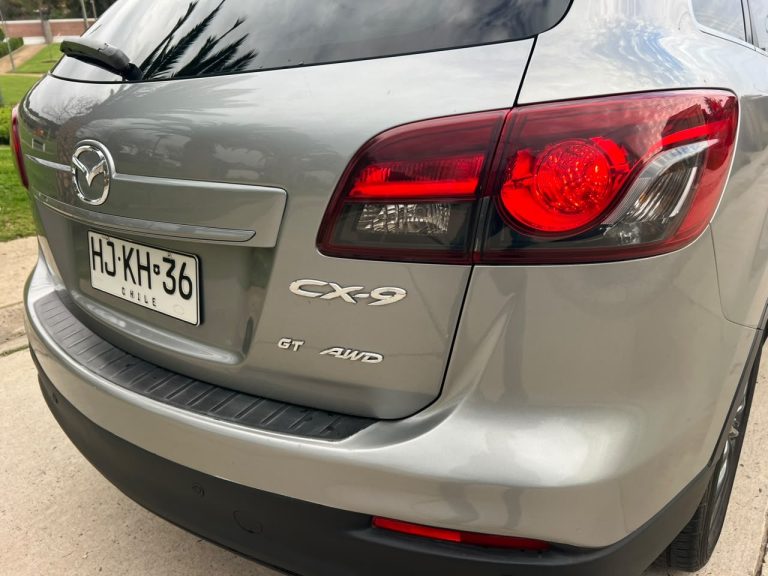 Mazda CX-9 — foto 7 de 19
