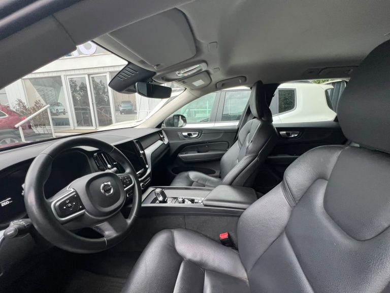 Volvo Xc60 B5 — foto 10 de 21