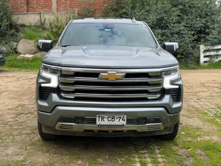 Chevrolet Silverado — foto 3 de 17