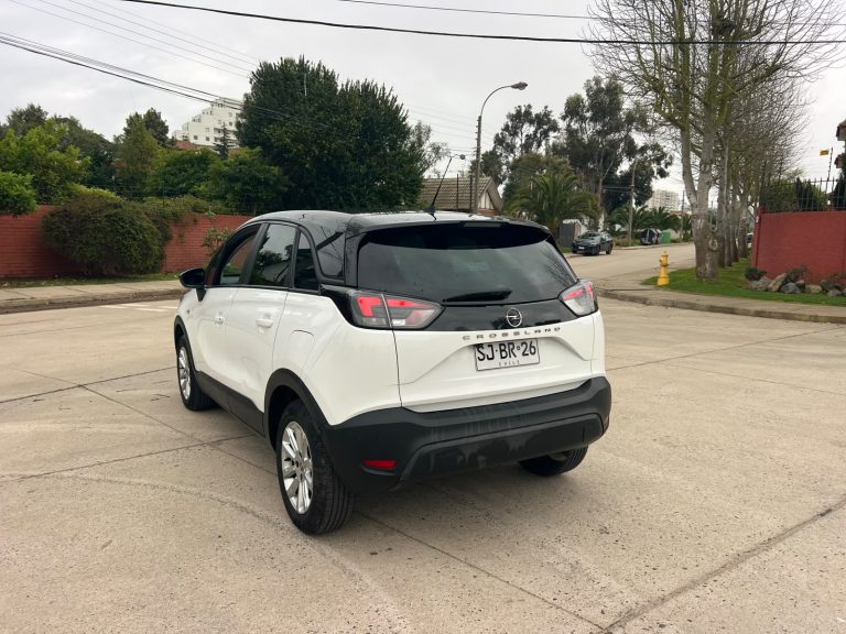 Opel Crossland — foto 6 de 21