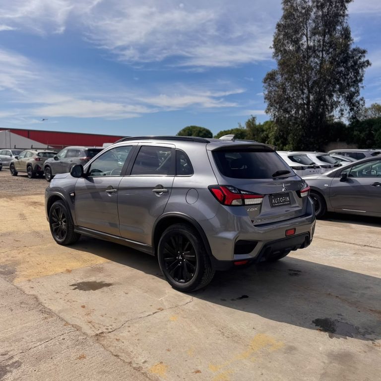 Mitsubishi Asx — foto 6 de 19