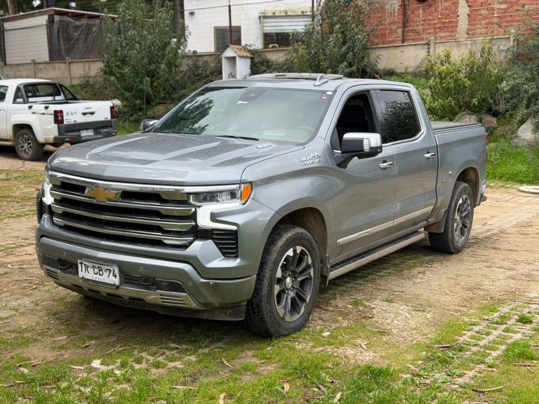 Chevrolet Silverado — foto 4 de 17