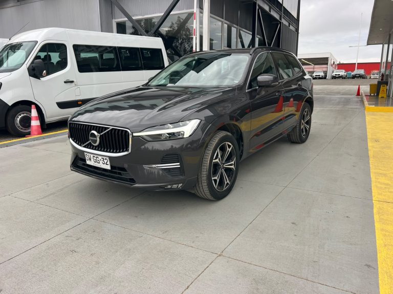 Volvo Xc60 B5 — foto 4 de 21