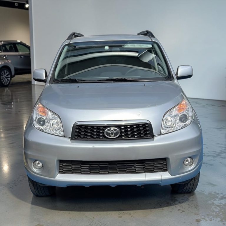 Toyota Rush — foto 4 de 19