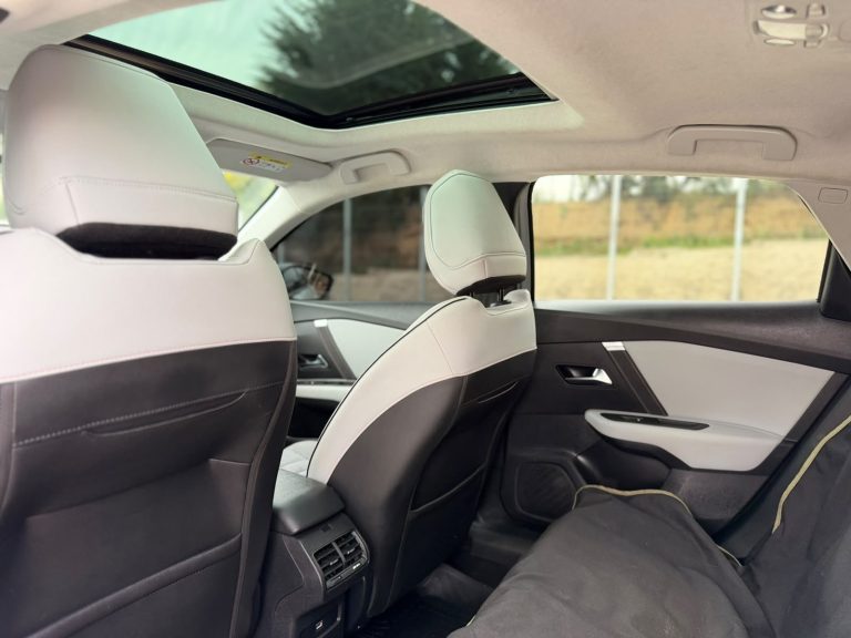Citroën C4 — foto 10 de 21