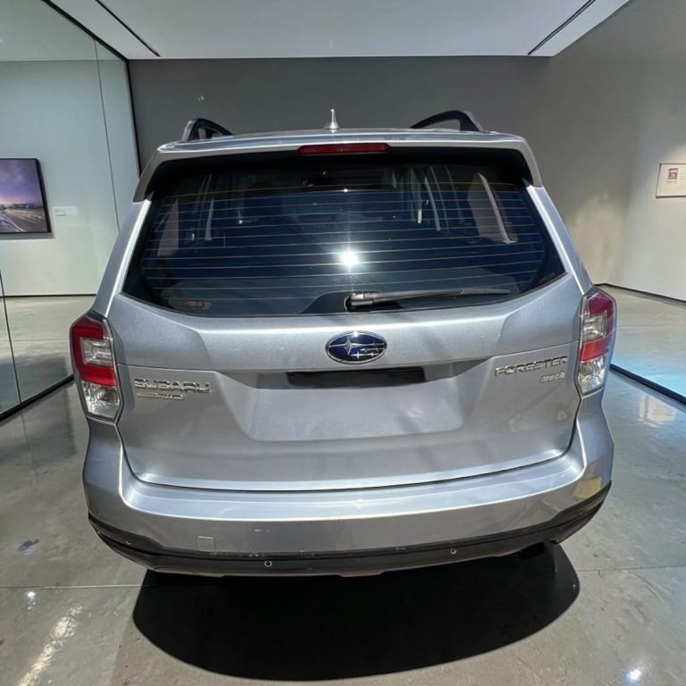 Subaru Forester — foto 4 de 19