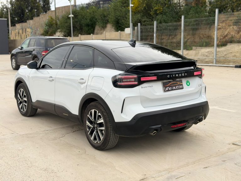 Citroën C4 — foto 9 de 21