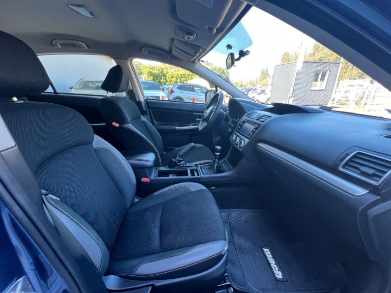 Subaru Xv — foto 10 de 21