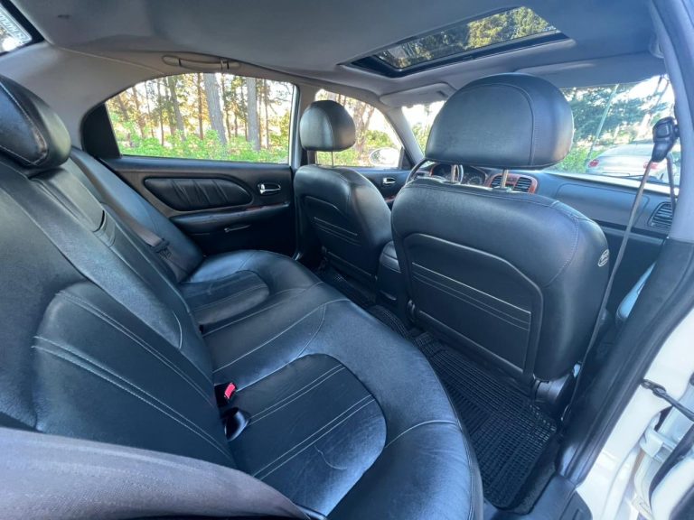 Hyundai Sonata — foto 8 de 21