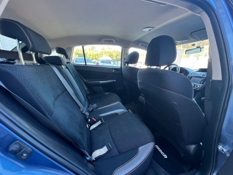 Subaru Xv — foto 9 de 21