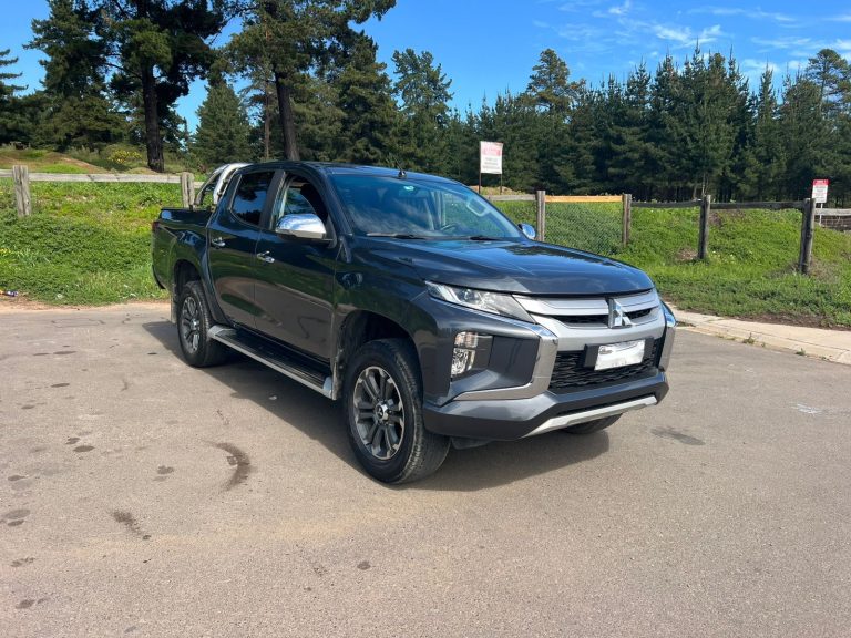 Mitsubishi L200 Dakar — foto 2 de 21
