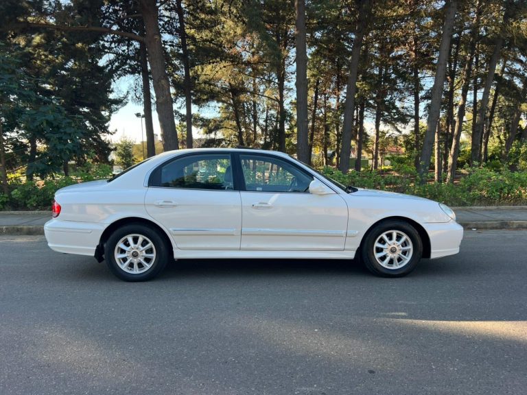 Hyundai Sonata — foto 7 de 21
