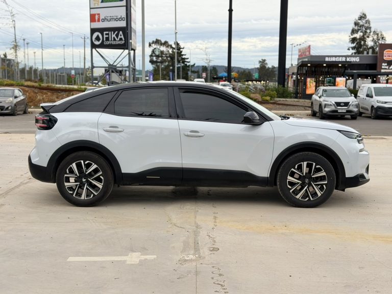Citroën C4 — foto 6 de 21