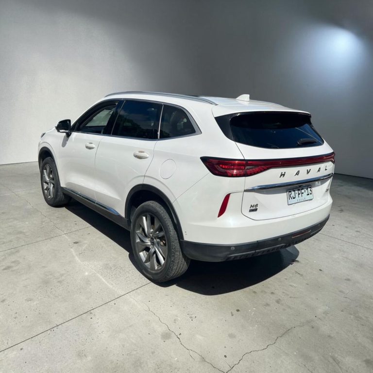 Haval H6 — foto 8 de 21