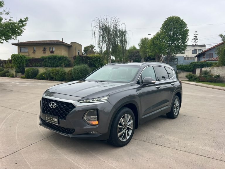 Hyundai Santa Fe — foto 4 de 21