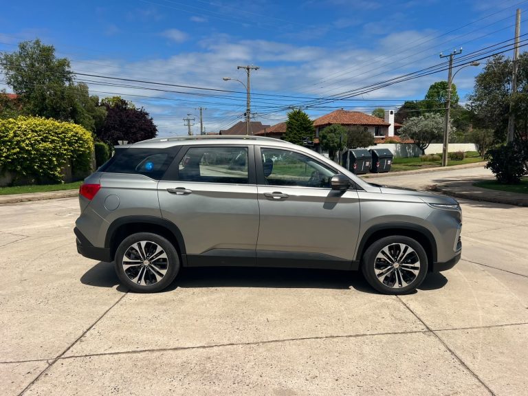 Chevrolet Captiva — foto 5 de 21